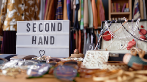 How Second-Hand Markets Keep Goods in Circulation