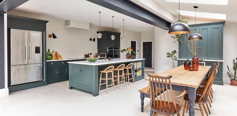 How to Create a More Functional Family Dining Area