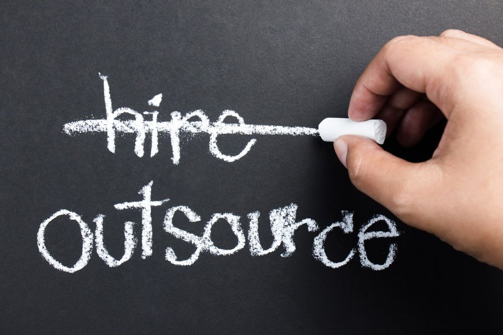 Why Successful People Outsource the Small Stuff