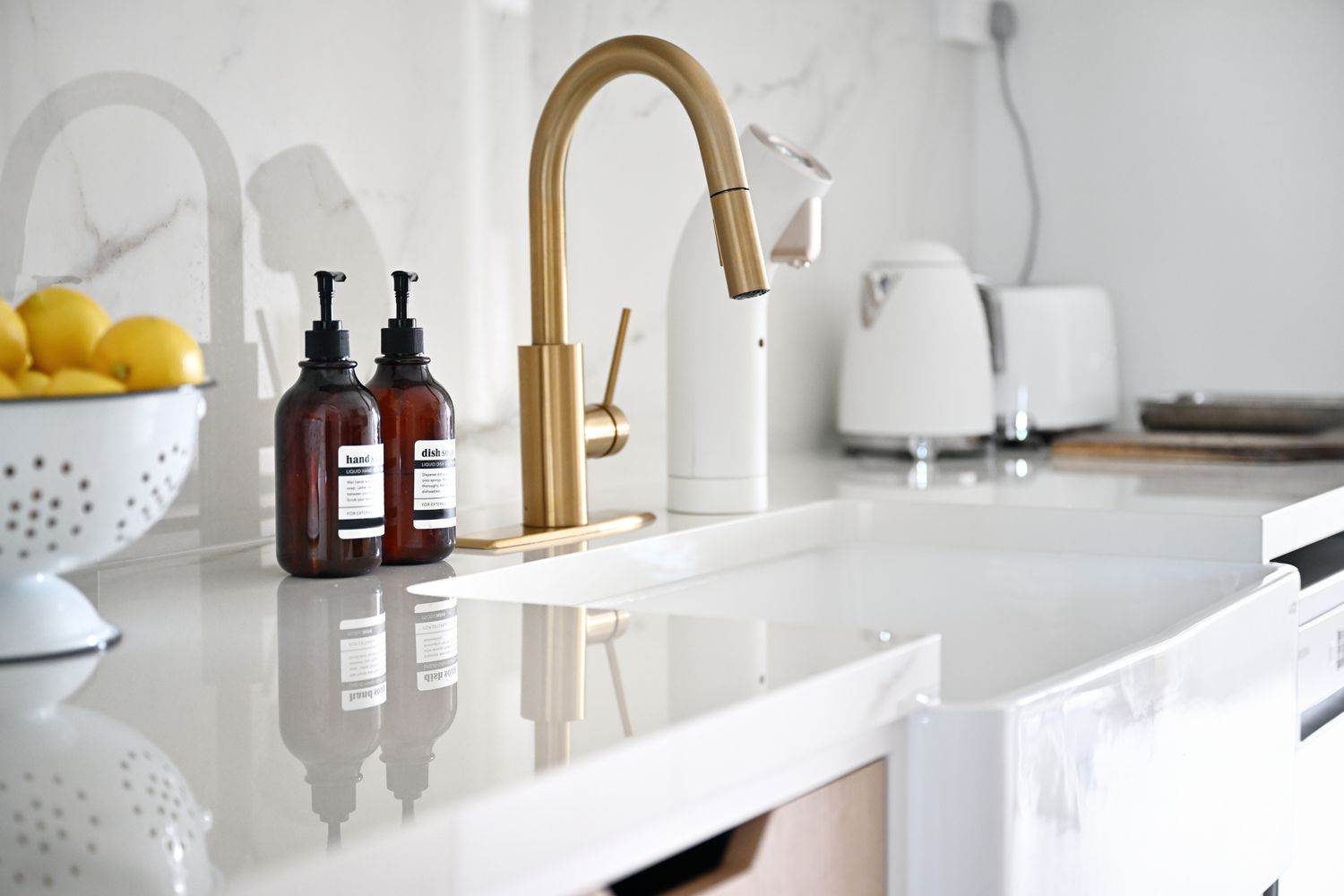 7 Cleaning Habits That Keep Your Home Spotless