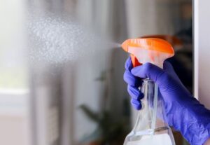 How to Clean Windows Without Streaks